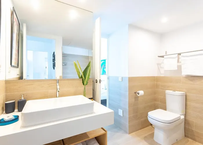 Higueron Maritimo Romar C * Fuengirola